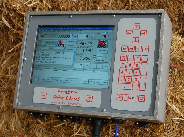 FarmIT 3000 Cattle Management Console